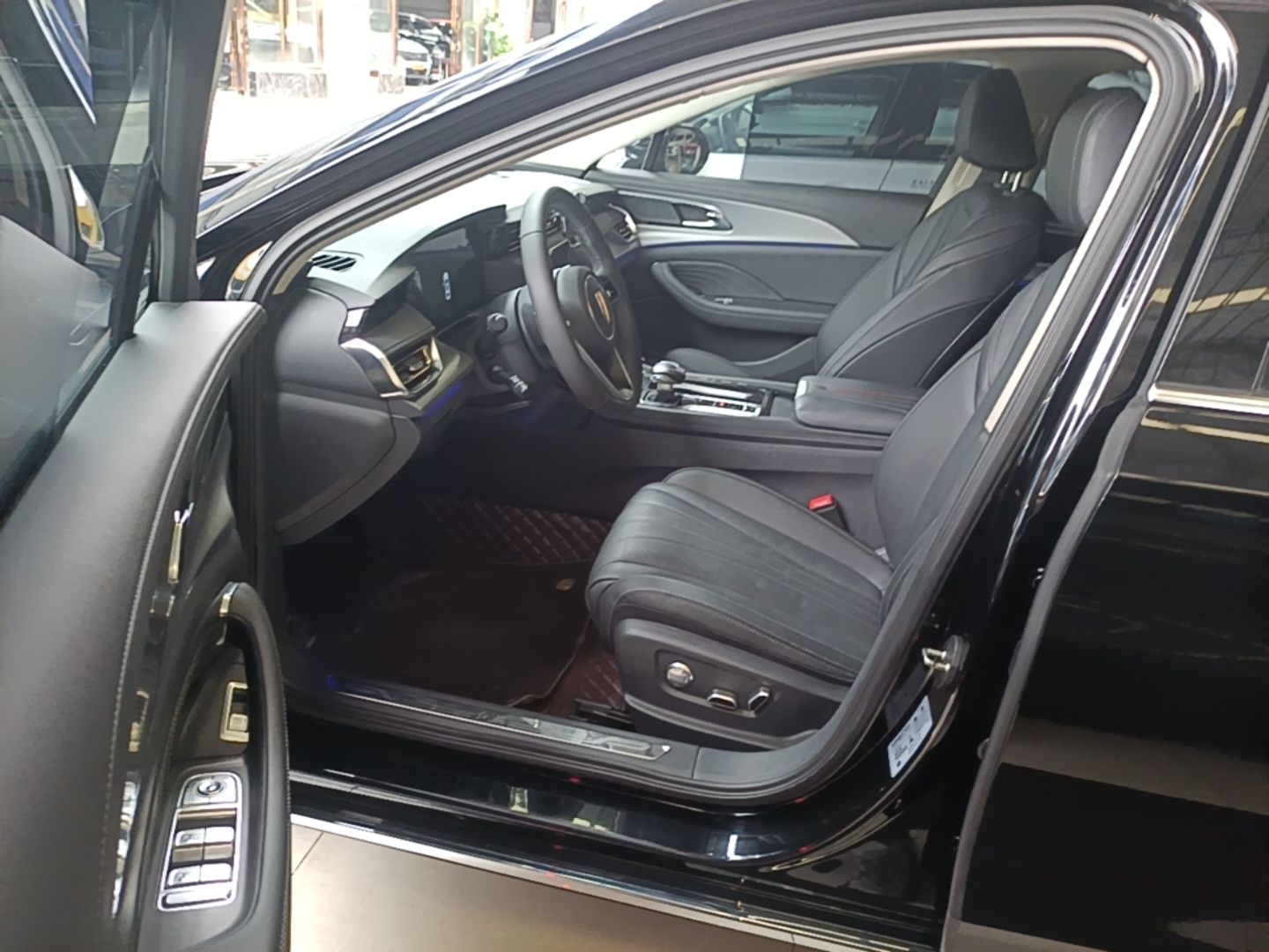 Hongqi H5 2024 2.0T Automatic Smart Connect Flagship Edition - Chinese Trim Chang — снимка 17