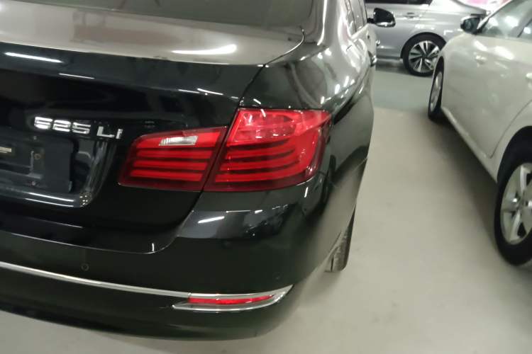 Used BMW 5 Series 2017 525Li Luxury Design Package