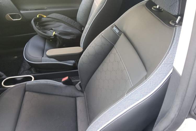 Used MINI Electric MINI COOPER 2024 456km COOPER E Classic Edition