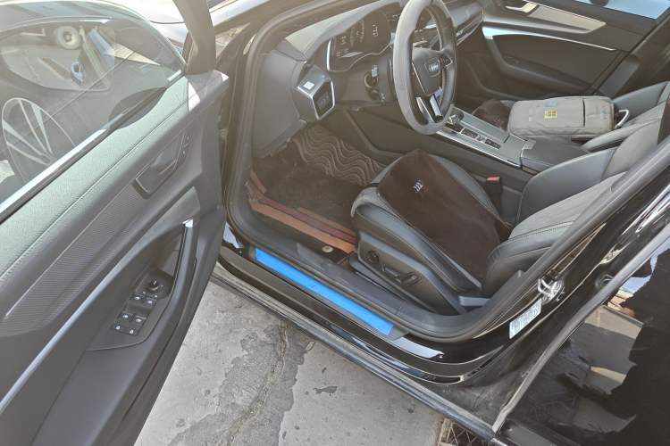 Used Audi A6L 2023 40 TFSI Luxury Dynamic Model Driver Seat