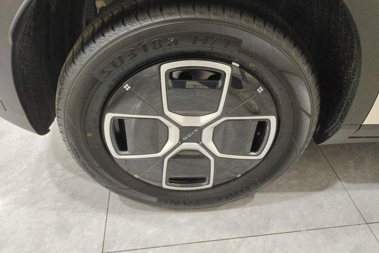 Used AION UT 2025 330 Starlight Edition