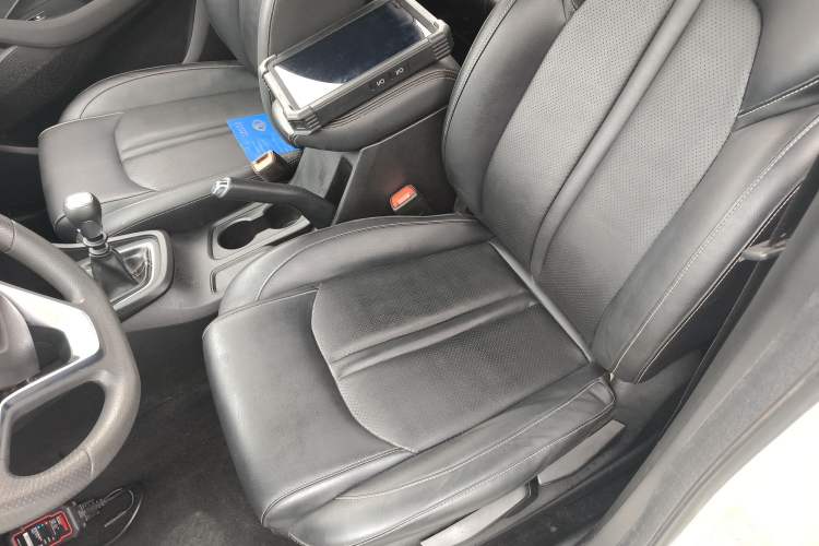 Used Baojun 360 2019 1.5L Manual Elite Version China VI
