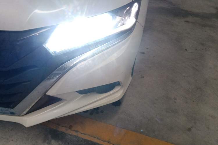 Used Honda Gienia 2017 1.5L CVT Classic Edition Left Front Headlight