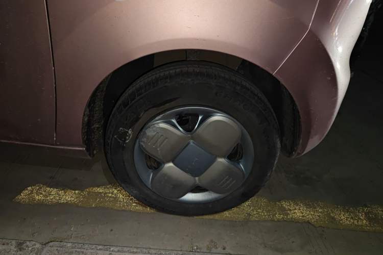 Used Geely Galaxy Panda 2023 Panda Mini 200km Endurance Bear
