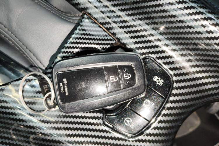 Used Toyota C-HR 2022 2.0L Leading Edition