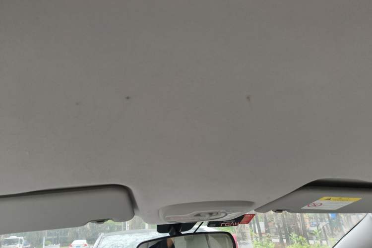 Used Chevrolet Lova RV 2016 1.5L Automatic Comfort Edition
