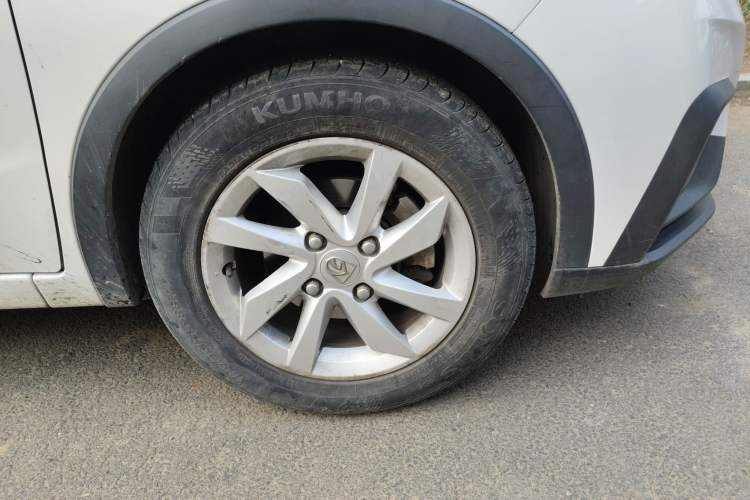 Used Baojun 310W 2018 1.5L Automatic Fashion Edition China VI