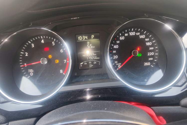 Used Volkswagen Sagitar 2018 1.6L Automatic Comfort Model Instrument Cluster