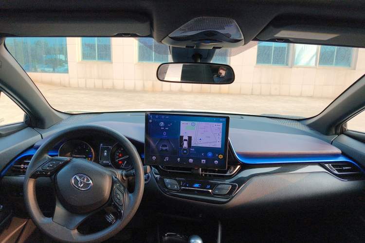 Used Toyota C-HR 2020 2.0L Leading Edition
