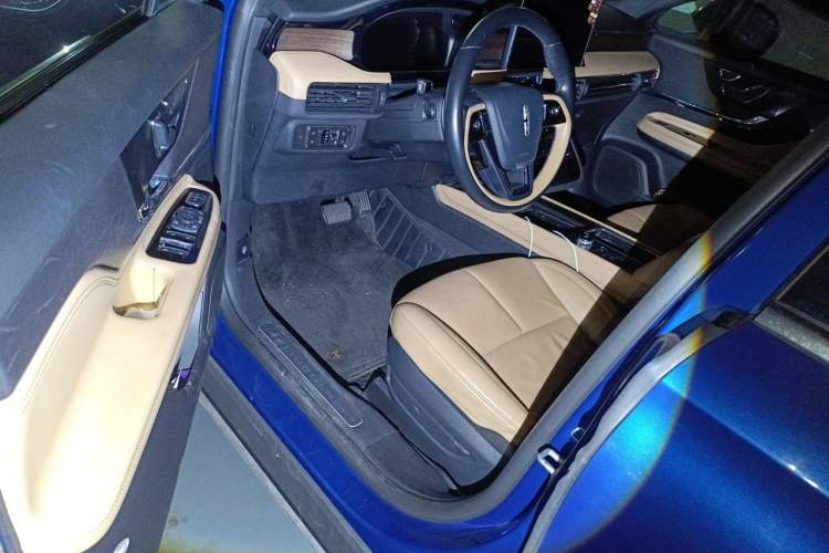 Used Lincoln Corsair 2022 2.0T Two-Wheel Drive Luxury Edition