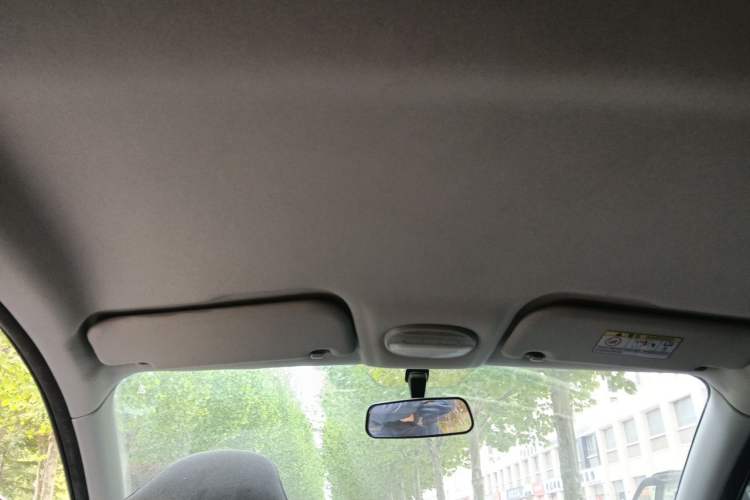 Used Chery QQ Little Ant 2022 Sweet Pink Edition Half-Sugar Version 3-Cell Lithium 30kW 301km Headliner