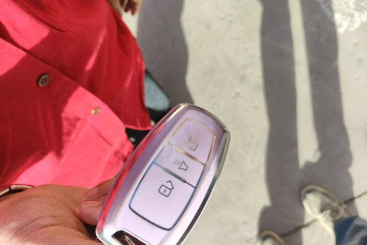 Used Haval H2 2017 Red-Label 1.5T Manual Two-Wheel Drive Luxury Model