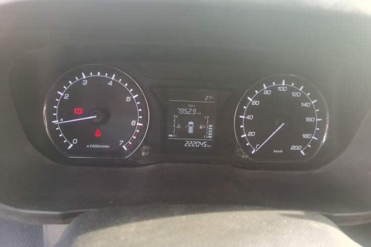 Used CHANGAN OSHAN X70A 2018 1.5L Manual Comfort Model
