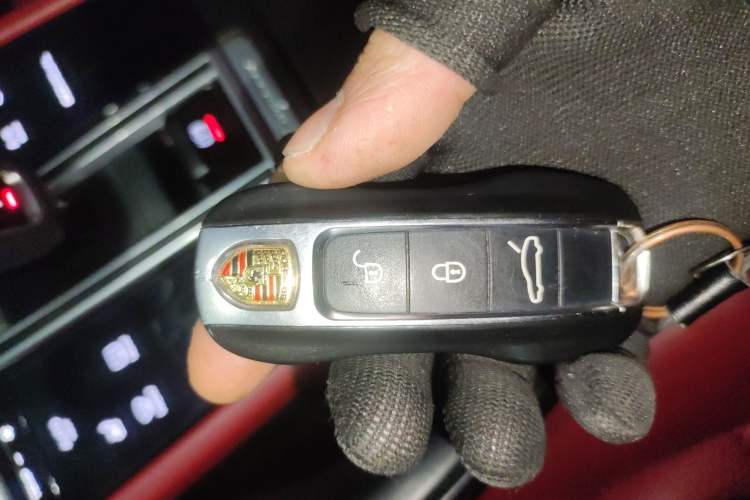 Used Porsche Cayenne E-Hybrid 2019 Cayenne E-Hybrid 2.0T
