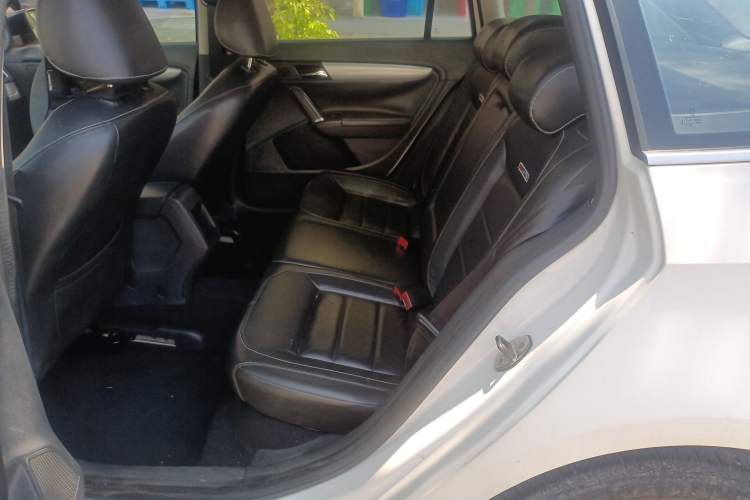 Used Volkswagen Gran Lavida 2014 1.4TSI Automatic 30th Anniversary Edition
