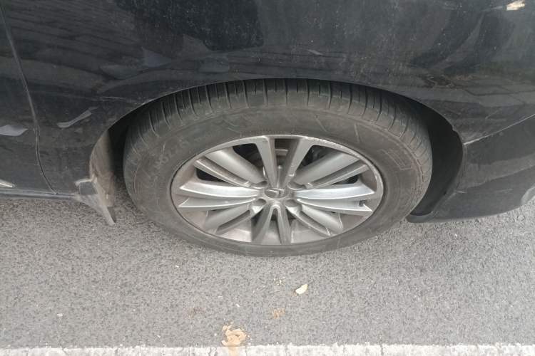 Used Citroen C4L 2013 1.8L Automatic Jingzhi Edition
