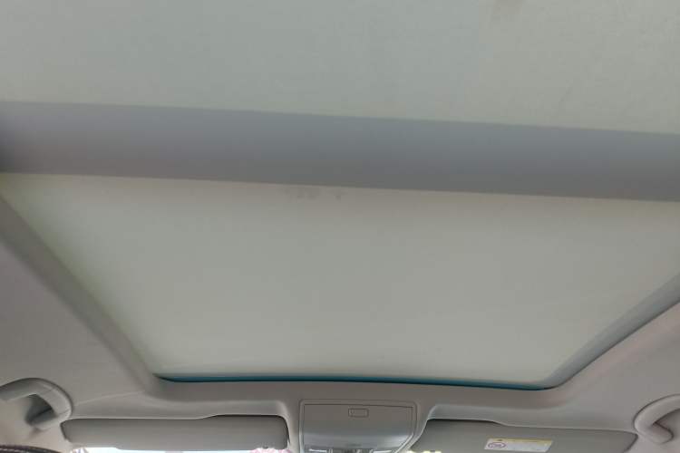 Used Volkswagen Tiguan L 2019 Updated Version 330TSI Automatic Two-Wheel Drive Panoramic Comfort Edition China VI Standard