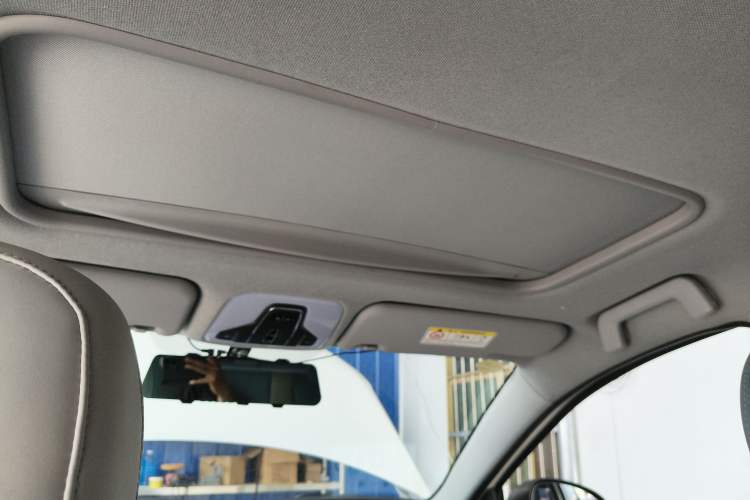 Used Chery Tiggo 3X 2022 Diamond Edition 1.5L CVT Elite Version Headliner