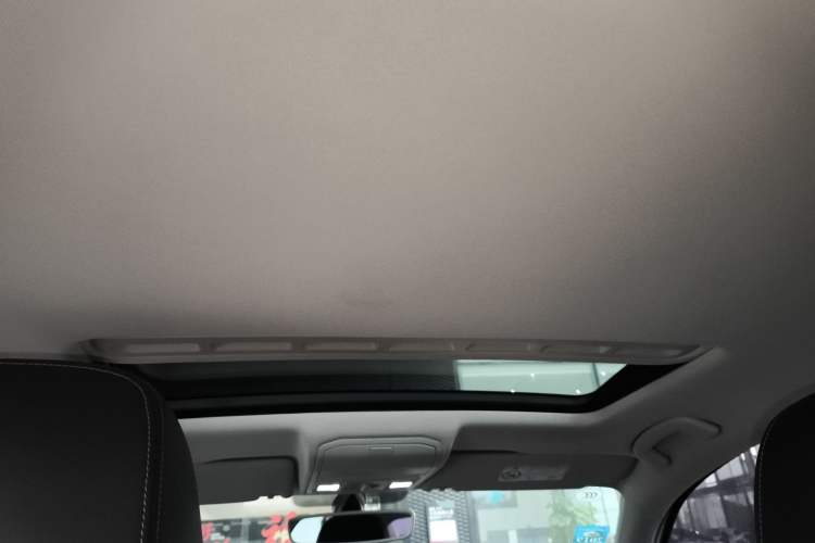 Used Volkswagen Bora 2016 230TSI DSG Luxury Version Headliner