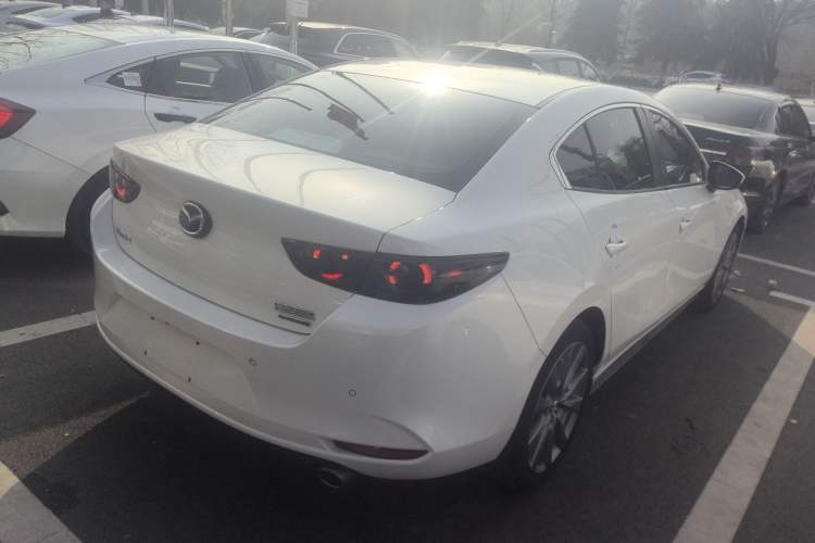 Used Mazda Mazda 3 Axela 2021 2.0L Automatic Zhiya Edition