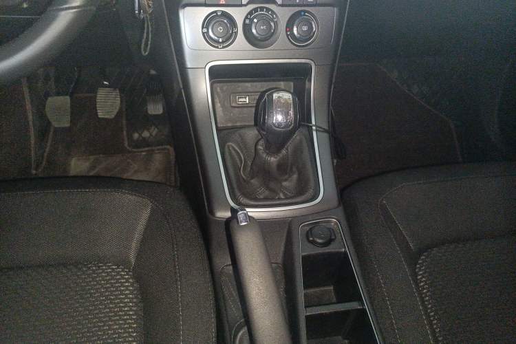 Used Citroen C4 Sega 2018 1.6L Manual Luxury Model