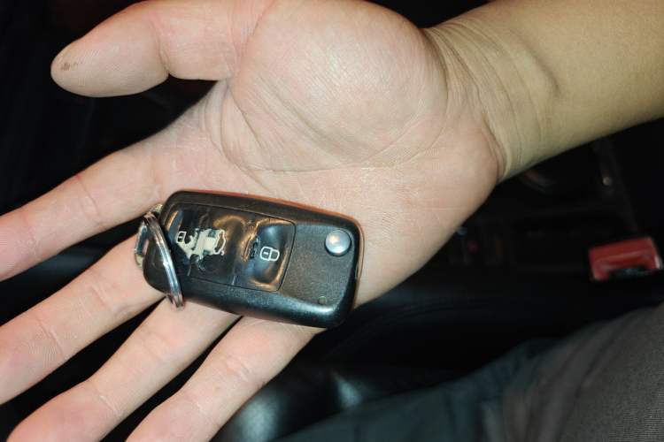 Used Volkswagen Tiguan 2015 1.8TSI Automatic Two-Wheel Drive Luxury Model Vehicle Key