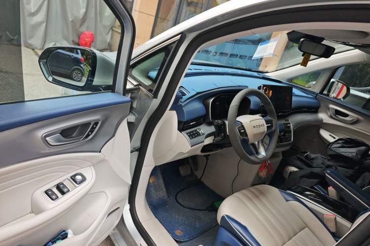 Used Roewe iMAX8 2021 400TGI Supreme Series Prestige Edition
