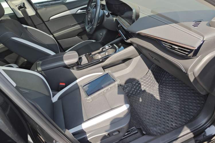 Used Buick Envision 2024 Encore S 25T Ignite Black Style Edition