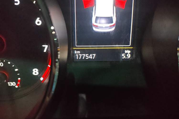 Used Volkswagen Tiguan L 2017 330TSI Automatic Two-Wheel Drive Flagship Edition Odometer Close Up