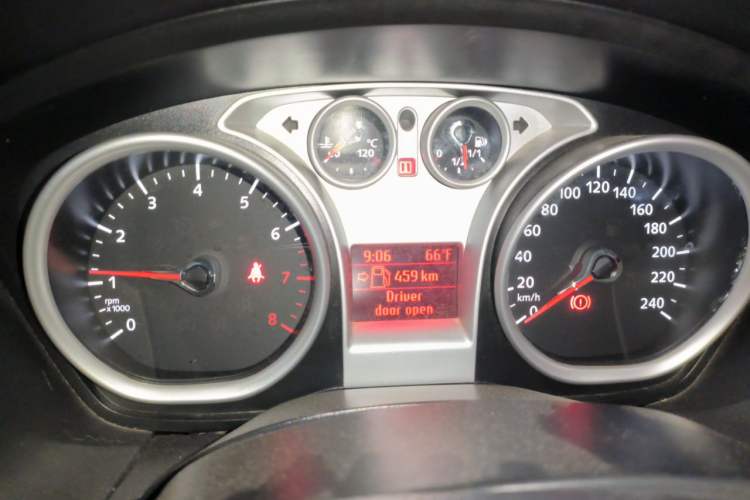 Used Ford Focus 2013 Hatchback Classic 1.8L Manual Base Model
