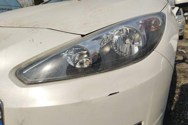 Used Peugeot 308 2014 Enjoy Edition Classic 1.6L Manual YouShang Model Left Front Headlight