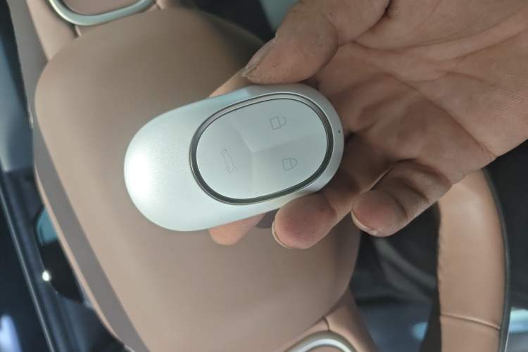 Used Nio ES8 2024 75 kWh
