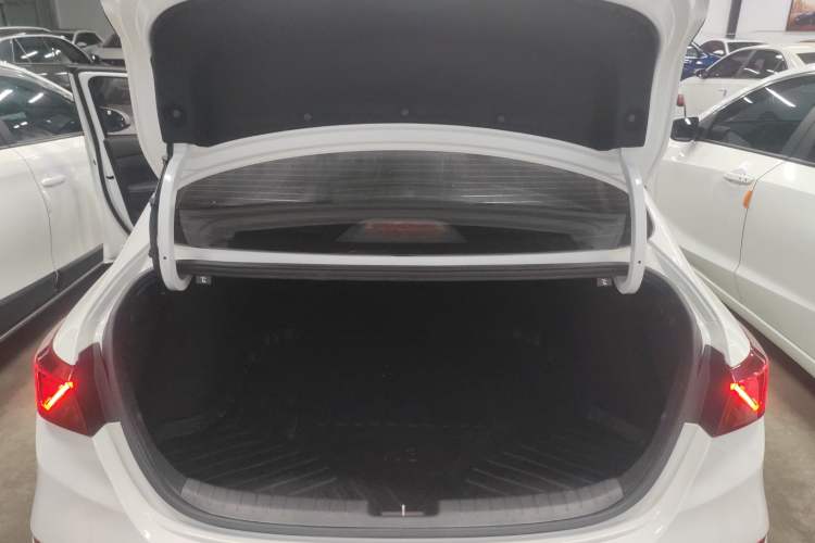 Used Kia K3 2021 Revised 1.5L CVT Fashion Edition