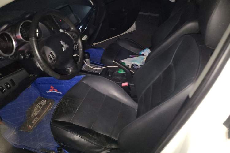 Used Mitsubishi Lancer EX 2013 Chasing Edition 1.8L CVT Luxury Model
