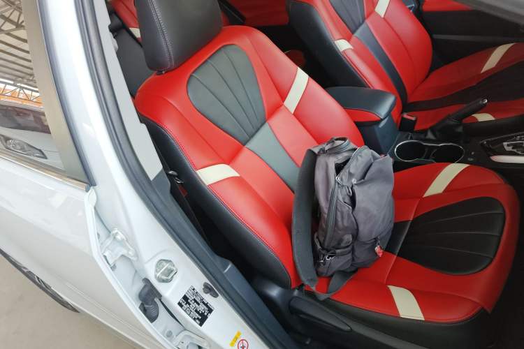 Used Toyota Corolla 2017 Revised Version 1.2T S-CVT GL-i