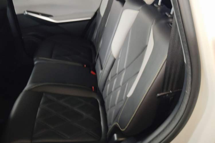 Used CHANGAN CS75 PLUS 2023 3rd Generation 1.5T Automatic Prestige Model