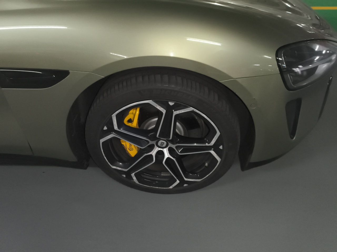 Xiaomi Auto SU7 2024 Rear-Drive Long-Range Intelligent Driving Version — снимка 8