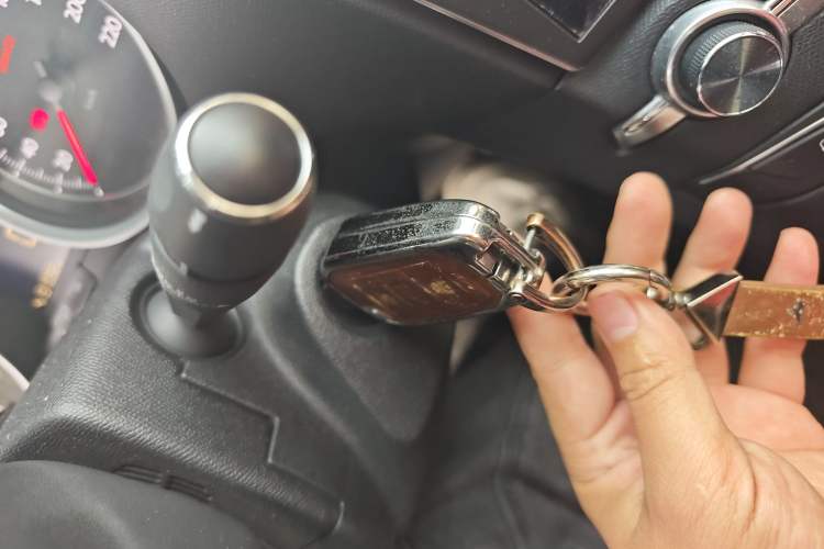 Used Peugeot 408 2014 1.8L Automatic Luxury Edition