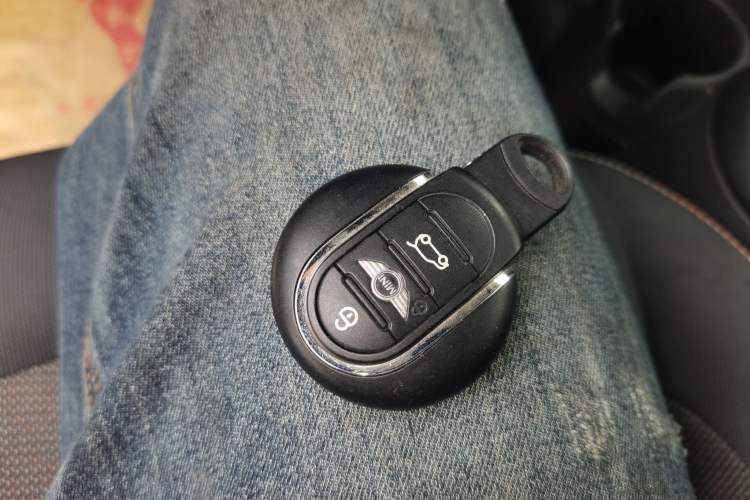 Used MINI 2016 1.2T ONE Pioneer Edition
