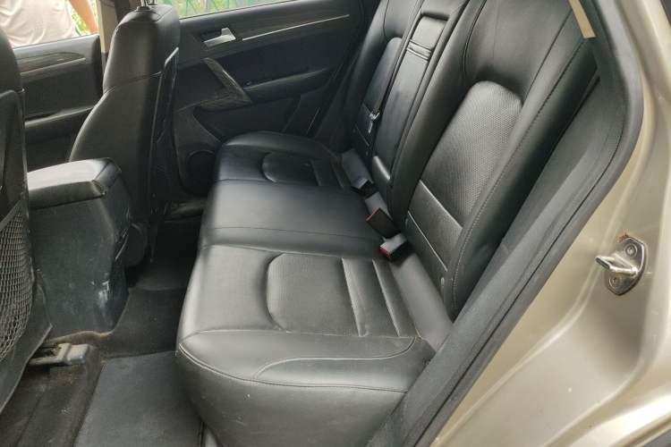 Used Zotye T600 2016 1.5T Manual Elite Edition Left Rear Seat