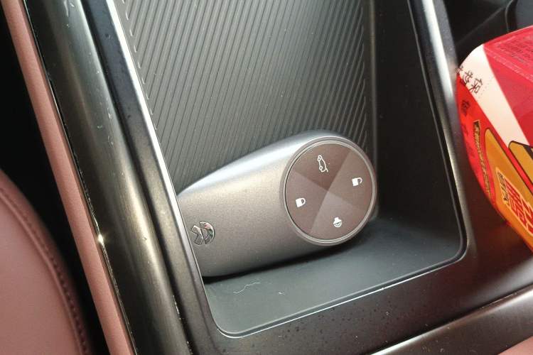 Used Nio EC6 2022 75 kWh Sport Edition