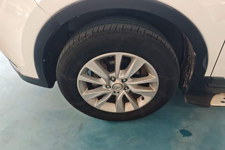 Used HYOSOW S6 2017 1.5T Manual Phantom Joy Model