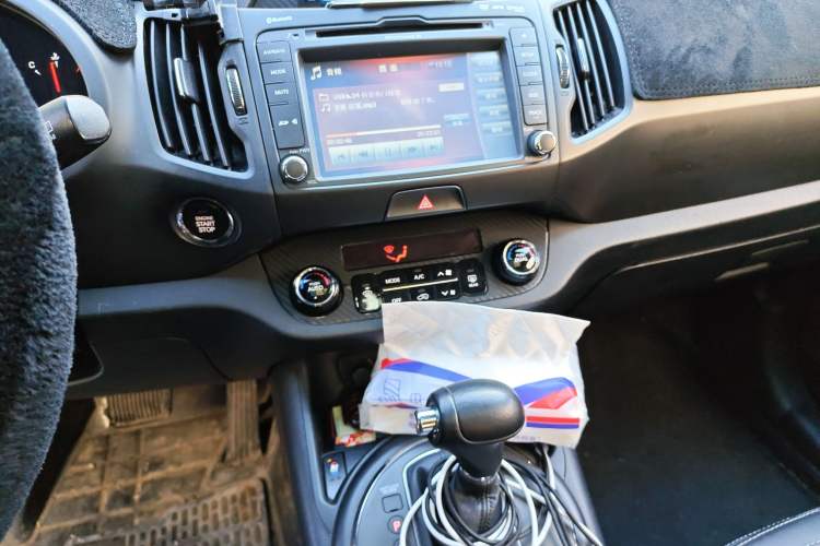 Used Kia Sportage R 2014 2.0L Automatic Two-Wheel Drive Premium Special