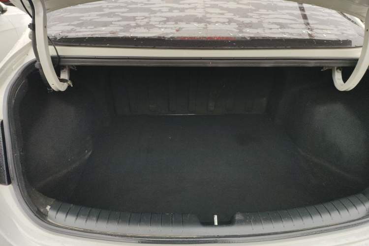 Used Hyundai Celesta 2018 1.6L Automatic GL Enjoyment Edition China VI compliant
