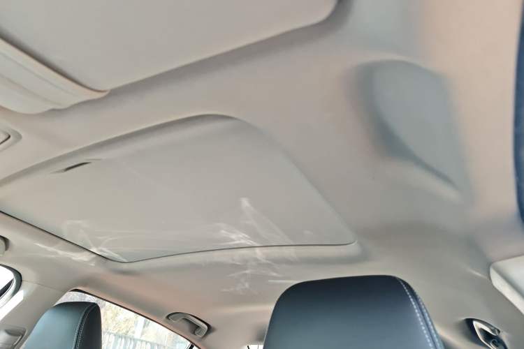 Used Honda Accord 2016 2.0L Comfort Edition Headliner