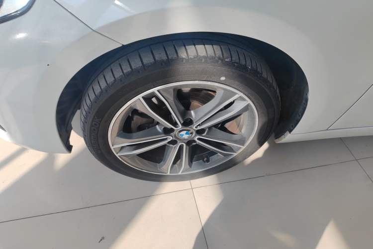 Used BMW 1 Series 2020 120i Fashion Model Exterior 4