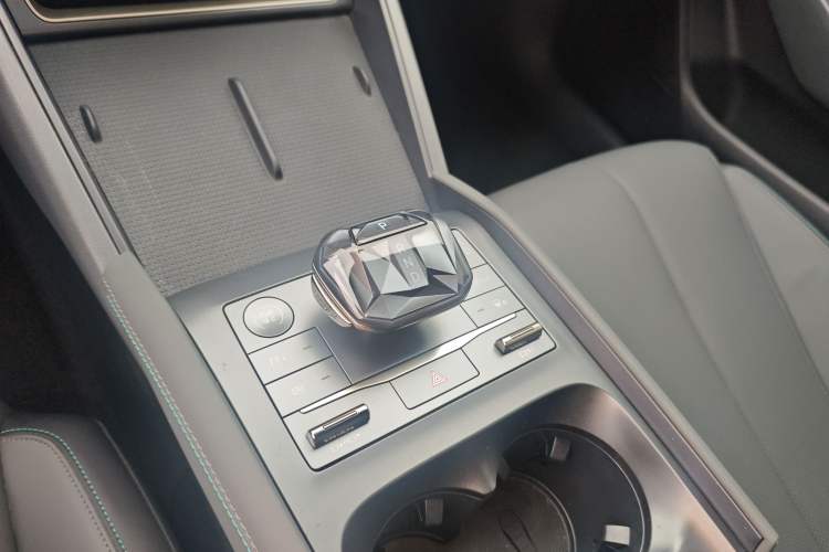 Used BYD Qin L 2024 DM-i 80KM Leading Model