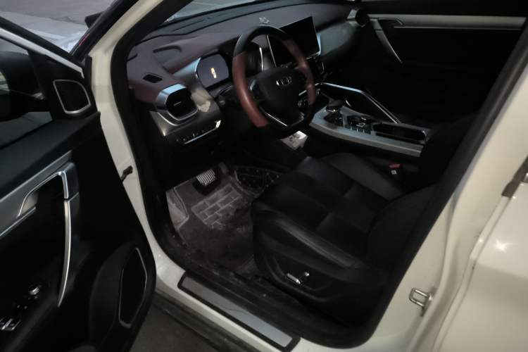 Used Geely Auto Coolray New Energy 2022 1.5T ePro 85KM Glory Edition