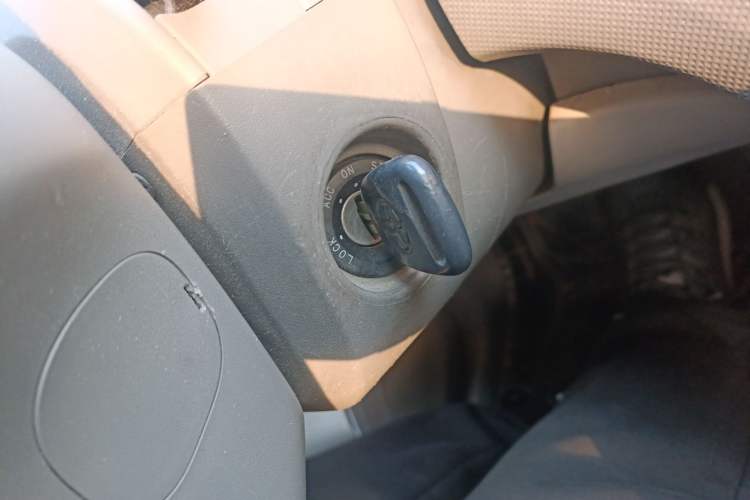 Used Chevrolet Sail 2013 Sedan 1.2L Manual Fashion Edition