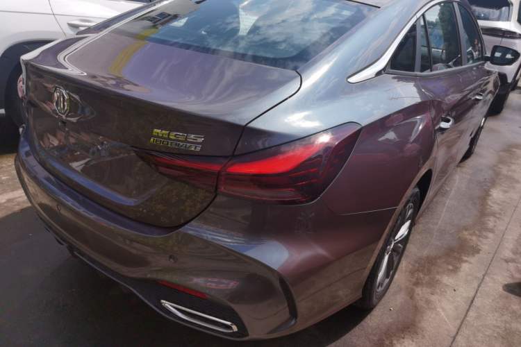 Used MG 5 2025 180 DVVT Global Luxury Edition
